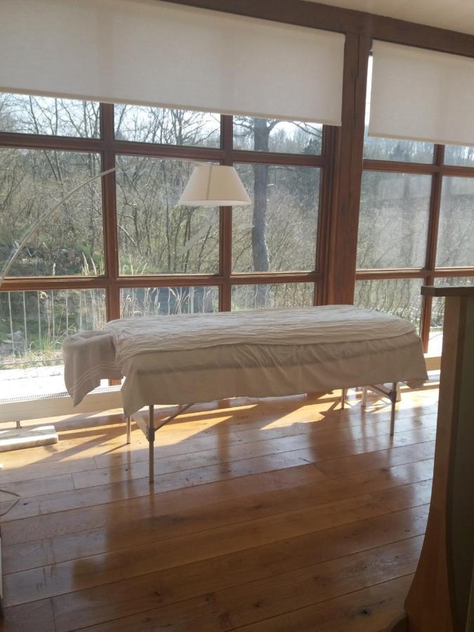 Chambres D'Hotes Les 3 Salamandres Yvoir Exterior photo